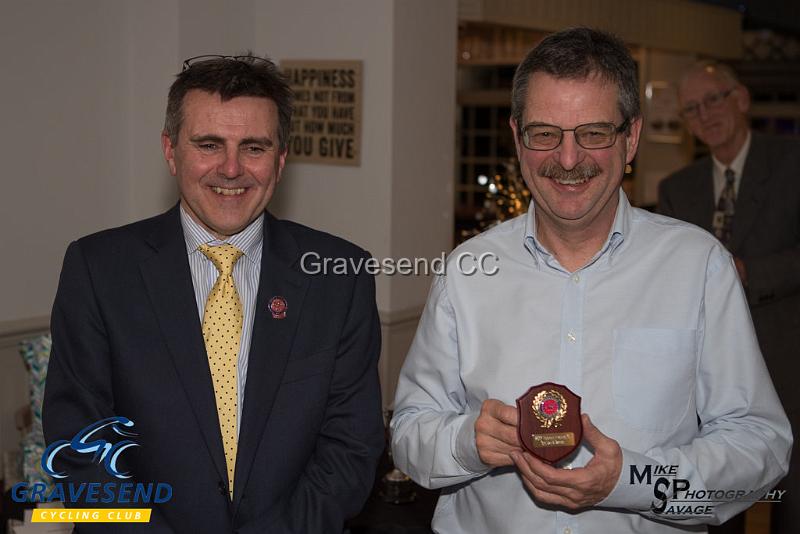 20171210-0018.jpg - David Barnes 3rd Vet Evening 10 Champion - GCC 2017 Awards Evening, The See-Ho, Gravesend, Kent. 10-Dec-2017.
