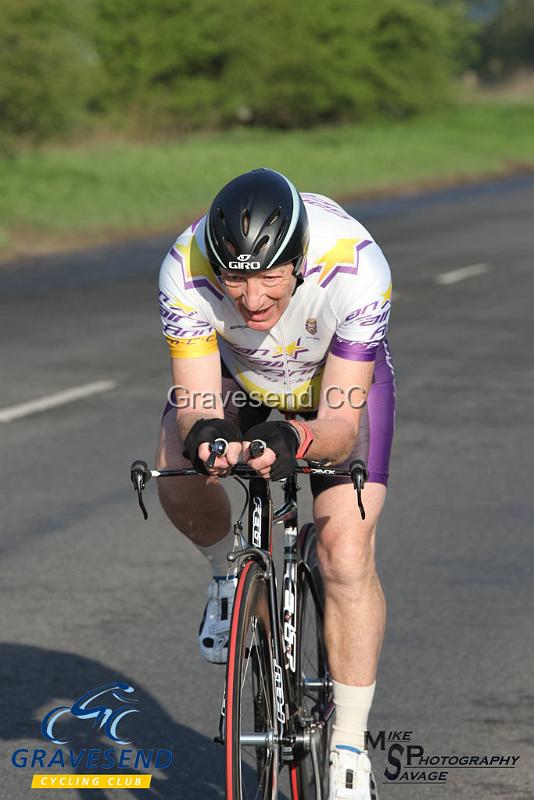 20180422-0029.jpg - San Fairy Ann CC rider Mike Perry at  KCA 10 Time Trial 22-April-2018, Lenham, Kent