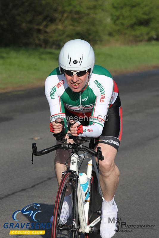 20180422-0288.jpg - Medway Velo Club rider Phil Booth at  KCA 10 Time Trial 22-April-2018, Lenham, Kent