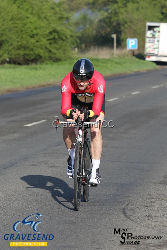 20180422-0336.jpg - Southborough & Dist. Whs rider James Moss at  KCA 10 Time Trial 22-April-2018, Lenham, Kent