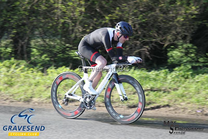 20180422-0427.jpg - Tri Spirit Team rider Tony Carty at  KCA 10 Time Trial 22-April-2018, Lenham, Kent