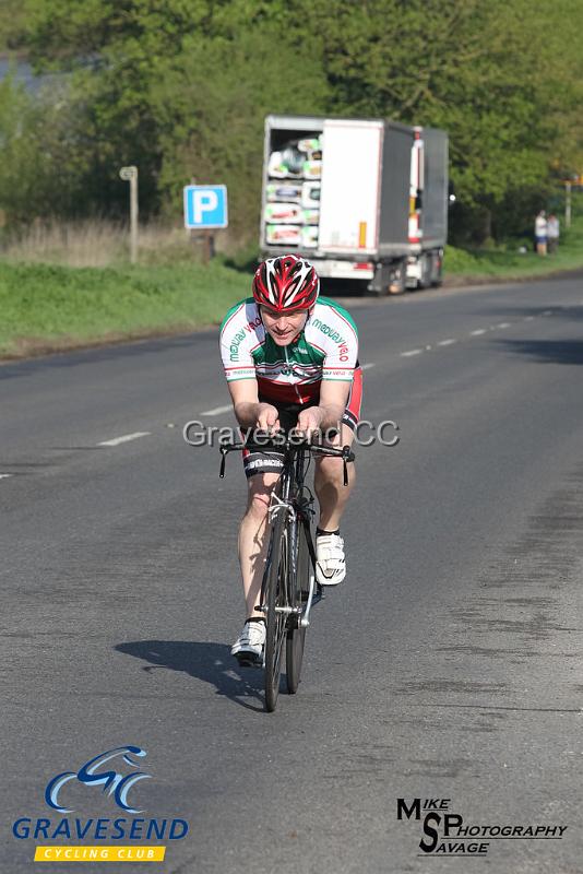 20180422-0632.jpg - Medway Velo Club rider David Mackey at  KCA 10 Time Trial 22-April-2018, Lenham, Kent
