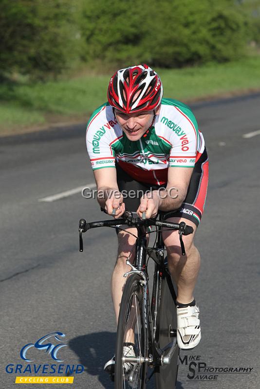 20180422-0634.jpg - Medway Velo Club rider David Mackey at  KCA 10 Time Trial 22-April-2018, Lenham, Kent