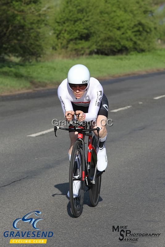 20180422-0796.jpg - Rye & District Wheelers CC rider David Greenwood at  KCA 10 Time Trial 22-April-2018, Lenham, Kent