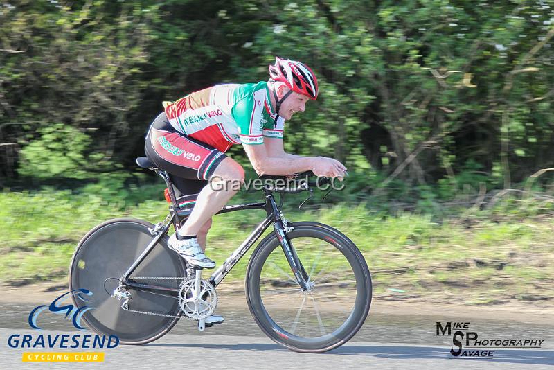 20180422-0907.jpg - Medway Velo Club rider David Mackey at  KCA 10 Time Trial 22-April-2018, Lenham, Kent