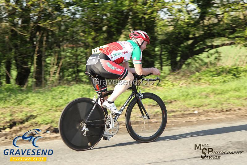 20180422-0910.jpg - Medway Velo Club rider David Mackey at  KCA 10 Time Trial 22-April-2018, Lenham, Kent