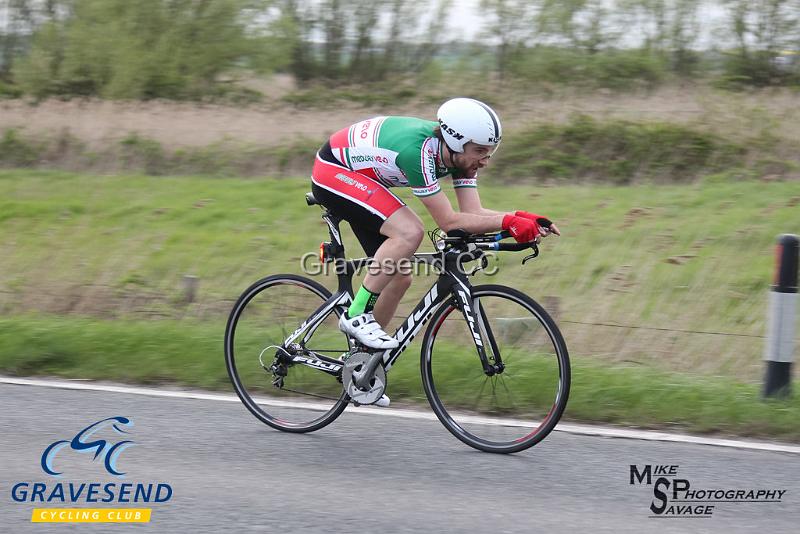 20180424-0143.jpg - Steven Melia-Chamberlain at GCC Evening 10 Time Trial 25-April-2018.  Isle of Grain, Kent.