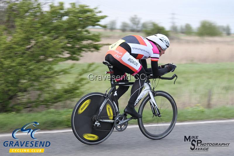20180424-0151.jpg - Keith Walker at GCC Evening 10 Time Trial 25-April-2018.  Isle of Grain, Kent.