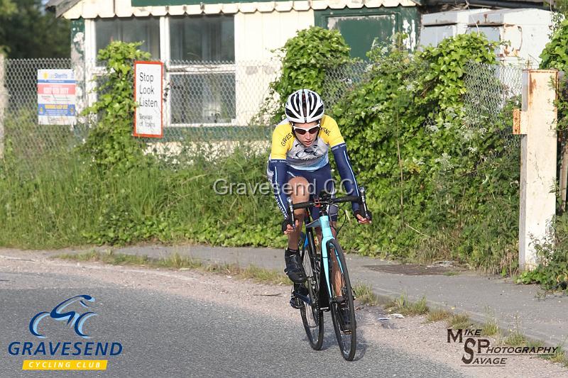 20180605-0023.jpg - GCC Rider Kate Savage at GCC Evening 10 Time Trial 05-June-2018.  Isle of Grain, Kent.