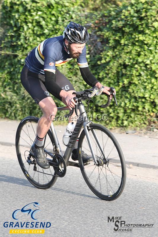20180605-0191.jpg - 4F+ Rider  Myles Brown  at GCC Evening 10 Time Trial 05-June-2018.  Isle of Grain, Kent.