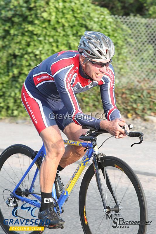 20180605-0254.jpg - GCC Rider Reg Smith at GCC Evening 10 Time Trial 05-June-2018.  Isle of Grain, Kent.