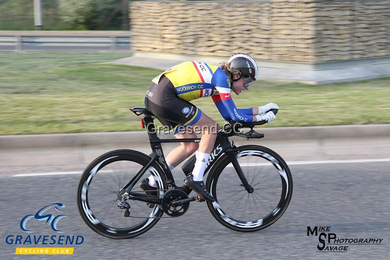 20180605-0466.jpg - Woolwich CC Rider Matthew Robertson at GCC Evening 10 Time Trial 05-June-2018.  Isle of Grain, Kent.