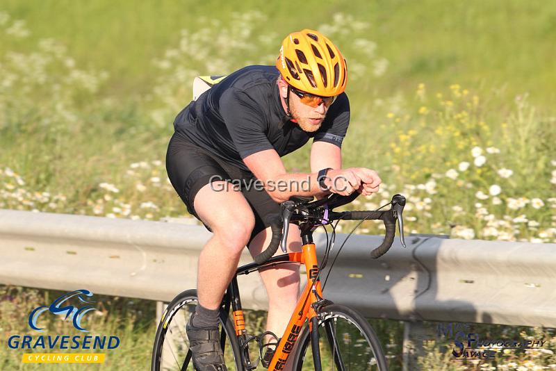 20180612-0217.jpg - GCC Rider Robert Blair at GCC Evening 10 Time Trial 12-June-2018.  Isle of Grain, Kent.