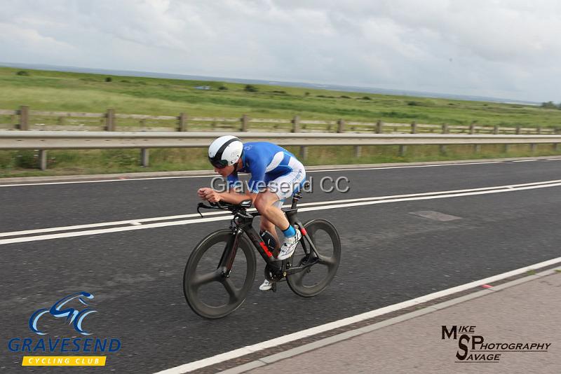 20180612-0279.jpg - Medway Tri Rider Rory Hopcraft at GCC Evening 10 Time Trial 12-June-2018.  Isle of Grain, Kent.
