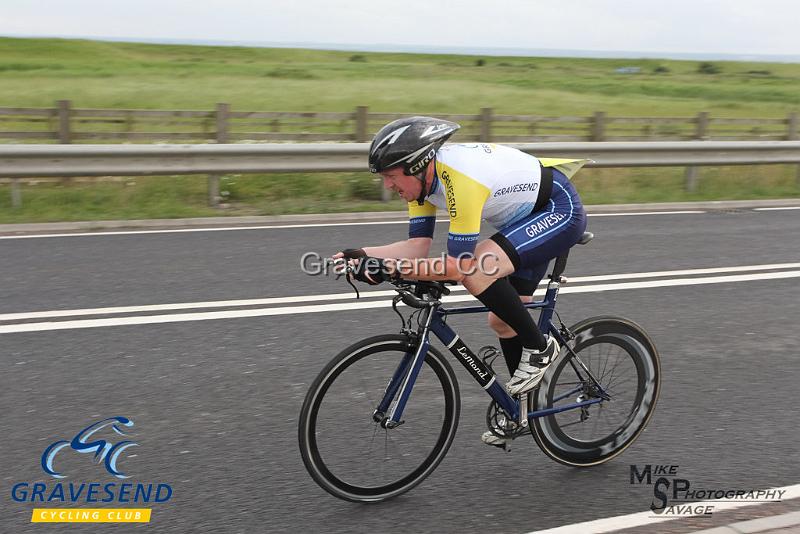 20180612-0367.jpg - GCC Rider James Smith at GCC Evening 10 Time Trial 12-June-2018.  Isle of Grain, Kent.