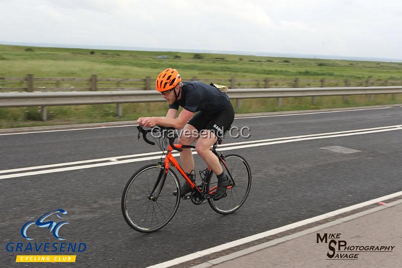 20180612-0394.jpg - GCC Rider Robert Blair at GCC Evening 10 Time Trial 12-June-2018.  Isle of Grain, Kent.