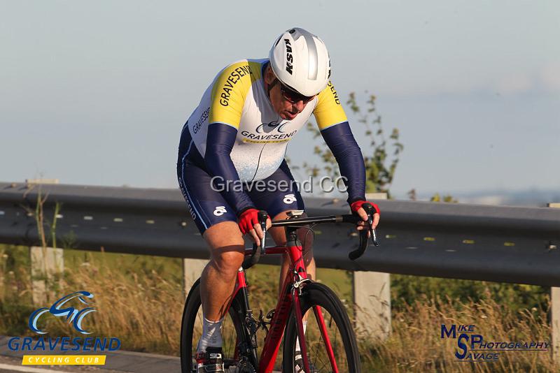 20180619-0026.jpg - GCC Rider Mike Harrington at GCC Evening 10 Time Trial 19-June-2018.  Isle of Grain, Kent.