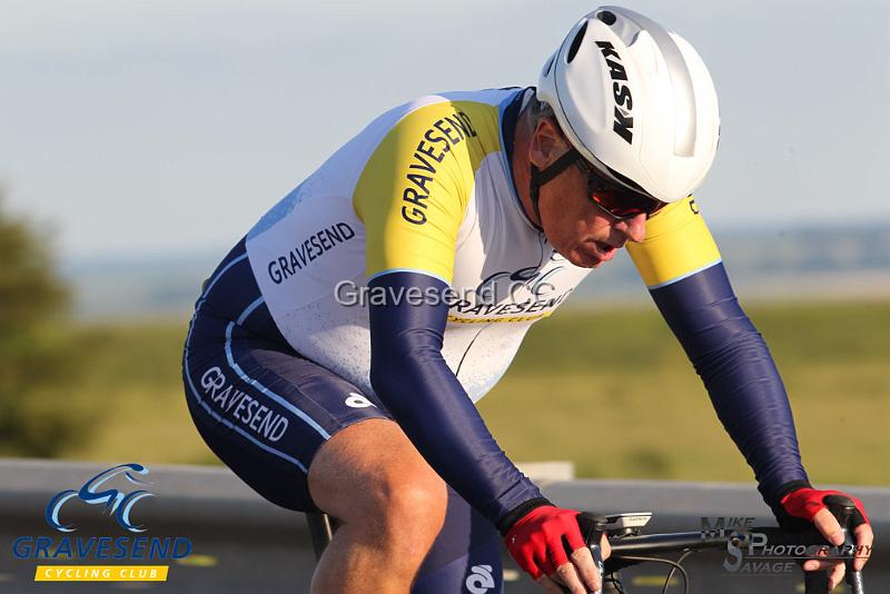 20180619-0033.jpg - GCC Rider Mike Harrington at GCC Evening 10 Time Trial 19-June-2018.  Isle of Grain, Kent.