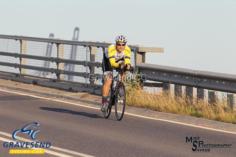 20180619-0225.jpg - GCC Rider Roger Turk at GCC Evening 10 Time Trial 19-June-2018.  Isle of Grain, Kent.