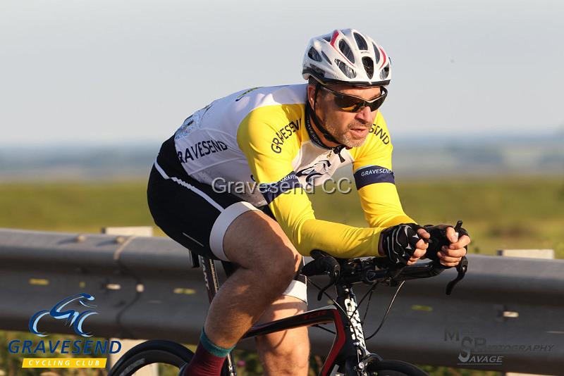 20180619-0236.jpg - GCC Rider Roger Turk at GCC Evening 10 Time Trial 19-June-2018.  Isle of Grain, Kent.