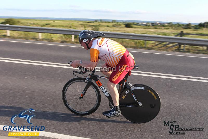 20180619-0380.jpg - Catford CC Rider A Beswetherick at GCC Evening 10 Time Trial 19-June-2018.  Isle of Grain, Kent.