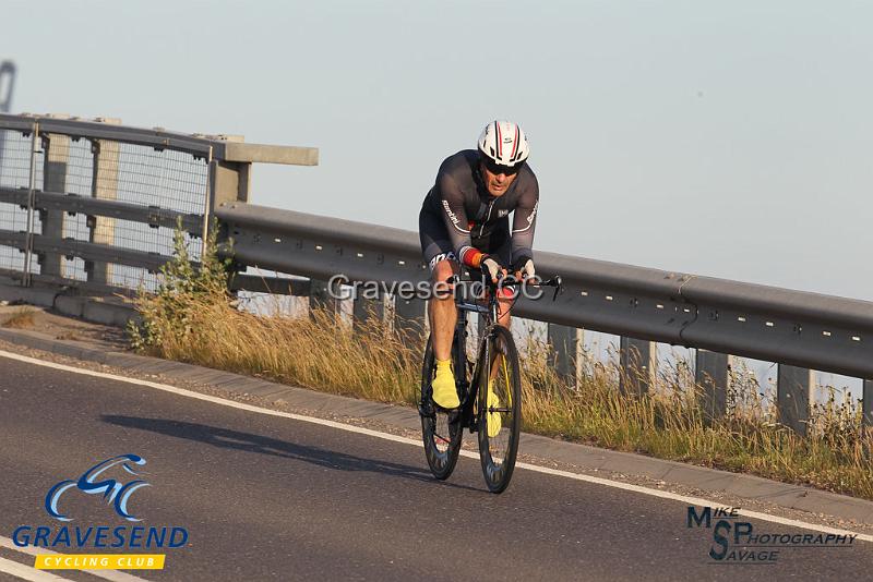 20180619-0396.jpg - Velocity Multisport Rider Mike Hawkins at GCC Evening 10 Time Trial 19-June-2018.  Isle of Grain, Kent.