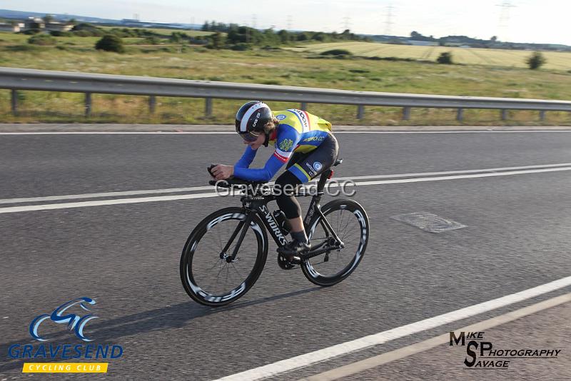 20180619-0424.jpg - Woolwich CC Rider Matthew Robertson at GCC Evening 10 Time Trial 19-June-2018.  Isle of Grain, Kent.
