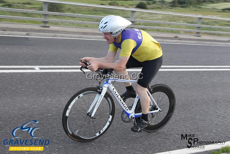20180619-0436.jpg - CC Bexley Rider L Willard at GCC Evening 10 Time Trial 19-June-2018.  Isle of Grain, Kent.