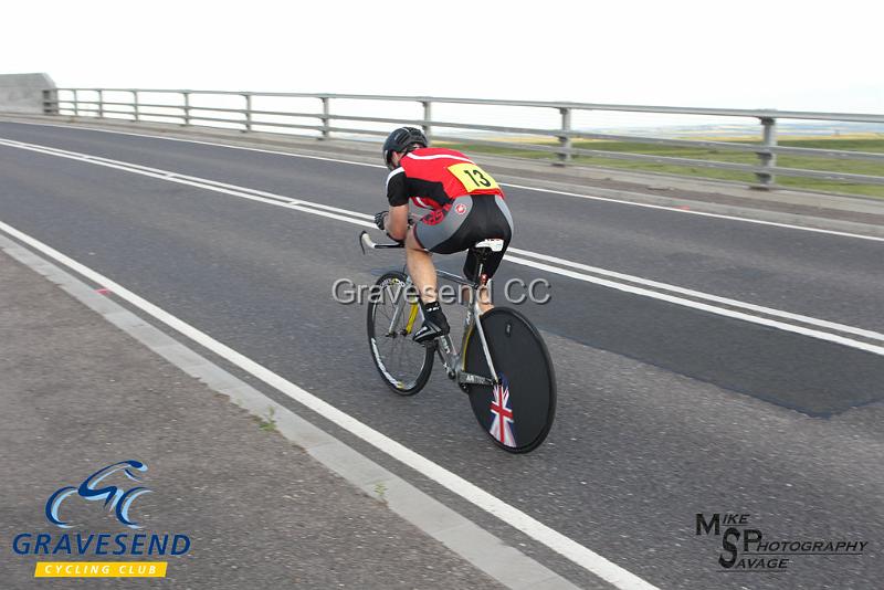 20180619-0453.jpg - Medway Tri Rider Tristan Hodges at GCC Evening 10 Time Trial 19-June-2018.  Isle of Grain, Kent.