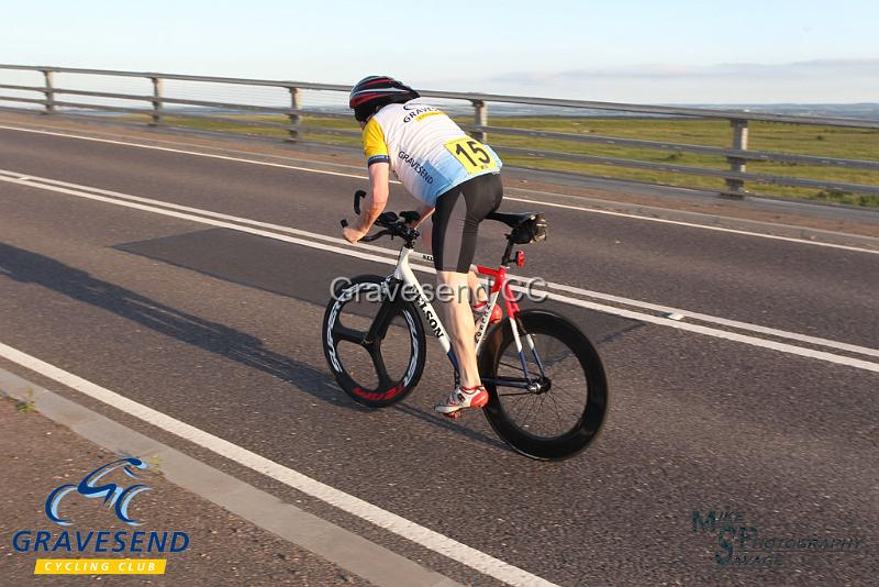 20180619-0484.jpg - GCC Rider Keith Ward at GCC Evening 10 Time Trial 19-June-2018.  Isle of Grain, Kent.