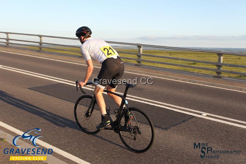 20180619-0521.jpg - GCC Rider Chris Mayhew at GCC Evening 10 Time Trial 19-June-2018.  Isle of Grain, Kent.