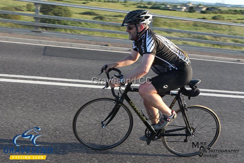 20180619-0546.jpg - Medway Tri Rider Peter Stawowski at GCC Evening 10 Time Trial 19-June-2018.  Isle of Grain, Kent.