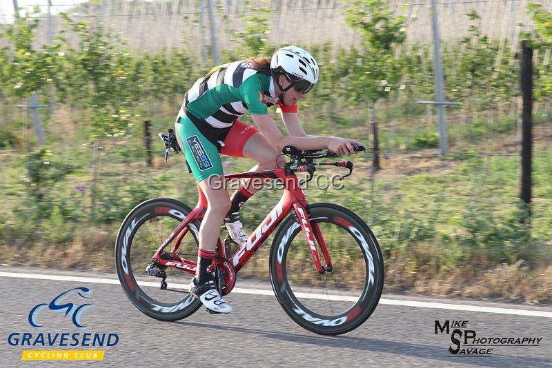 20180703-0055.jpg - Medway Tri Rider Jenny Wallace at GCC Evening 10 Time Trial 07-July-2018.  Isle of Grain, Kent.