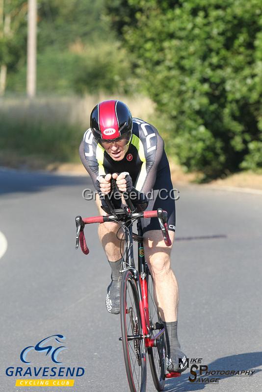 20180708-0129.jpg - Rider Ian Stephens from Southborough & Dist. Whs at  Ramsay Cup 25 Time Trial 08-July-2018, Course Q25/8, Challock, Kent