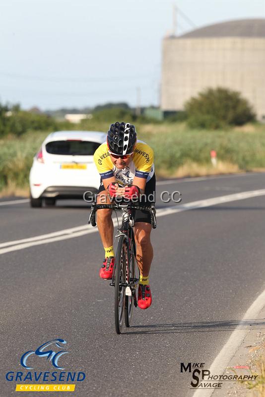 20180710-0042.jpg - GCC Rider Bob Wilson at GCC Evening 10 Time Trial 10-July-2018.  Isle of Grain, Kent.