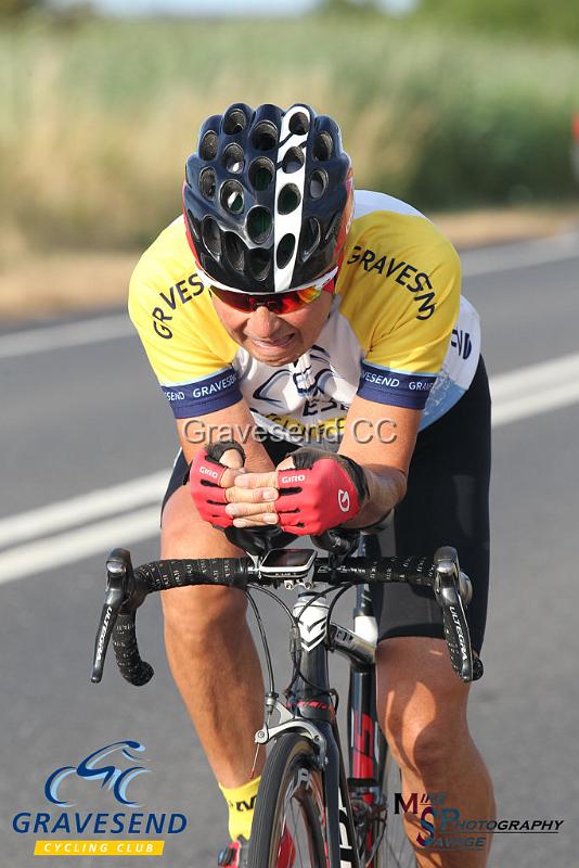 20180710-0045.jpg - GCC Rider Bob Wilson at GCC Evening 10 Time Trial 10-July-2018.  Isle of Grain, Kent.
