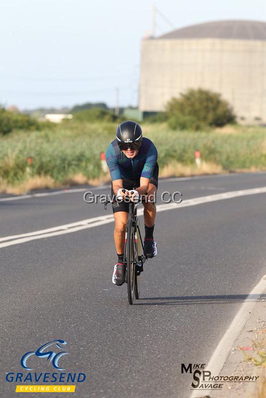 20180710-0112.jpg - Wigmore CC Rider Rodney Smith at GCC Evening 10 Time Trial 10-July-2018.  Isle of Grain, Kent.
