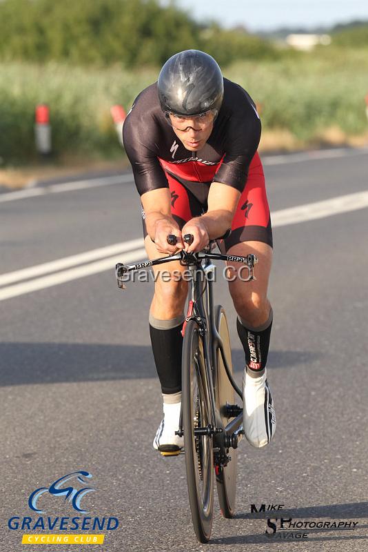 20180710-0142.jpg - GCC Rider Martin Jessup at GCC Evening 10 Time Trial 10-July-2018.  Isle of Grain, Kent.