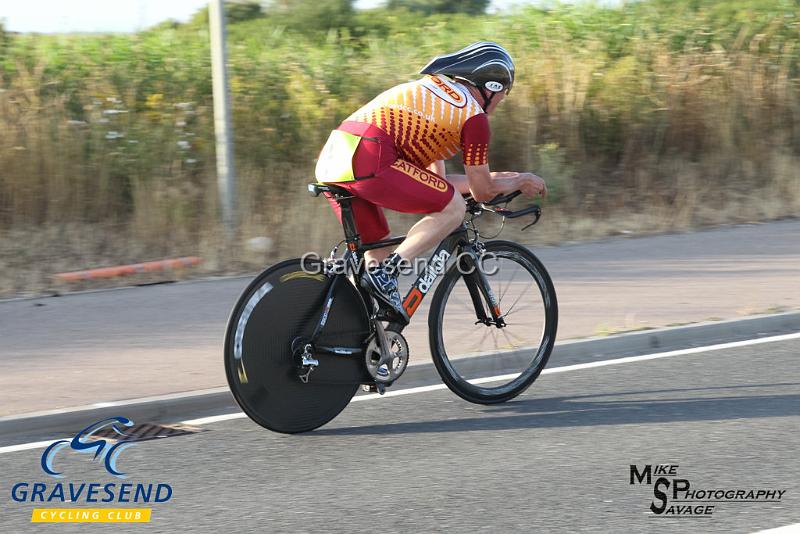 20180710-0299.jpg - Catford CC Rider A Beswetherick at GCC Evening 10 Time Trial 10-July-2018.  Isle of Grain, Kent.