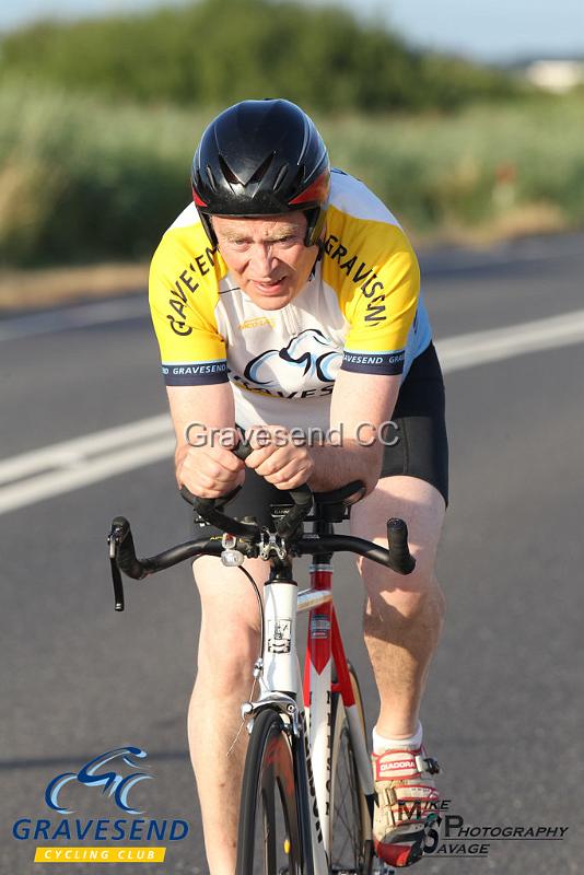 20180710-0314.jpg - GCC Rider Keith Ward at GCC Evening 10 Time Trial 10-July-2018.  Isle of Grain, Kent.