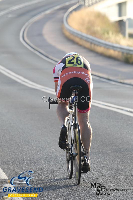 20180710-0399.jpg - Wigmore CC Rider Keith Walker at GCC Evening 10 Time Trial 10-July-2018.  Isle of Grain, Kent.