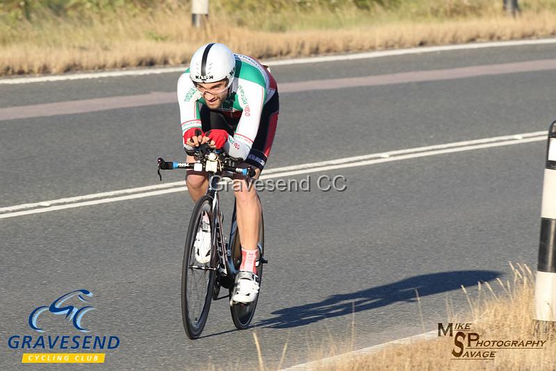 20180731-0164.jpg - Medway Velo Rider Steven Melia-Chamberlain at GCC Evening 10 Time Trial 31-July-2018.  Isle of Grain, Kent.