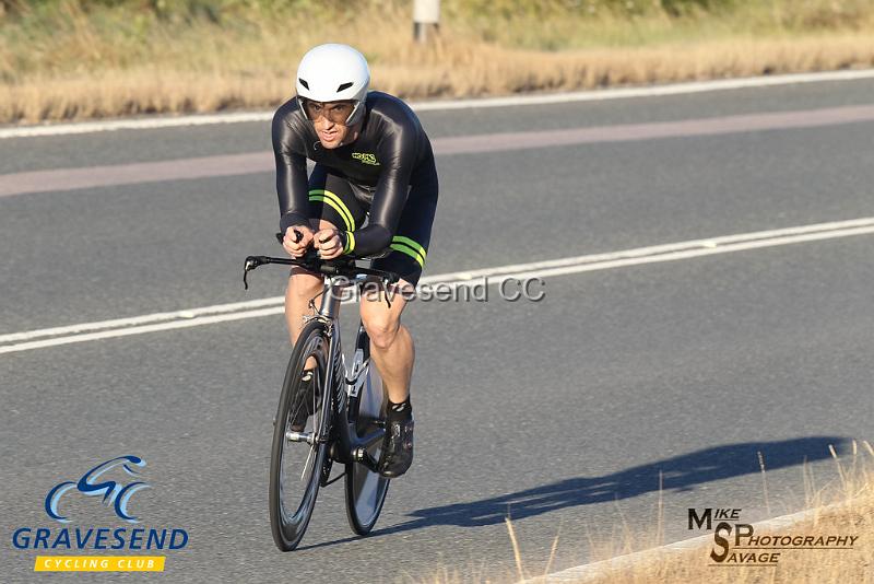 20180731-0217.jpg - GCC Rider Neil Harrigan at GCC Evening 10 Time Trial 31-July-2018.  Isle of Grain, Kent.