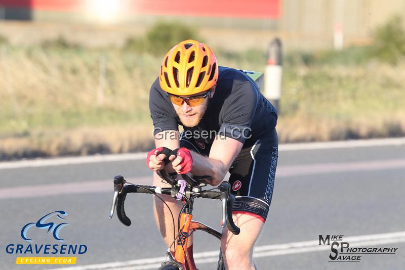 20180731-0322.jpg - GCC Rider Robert Blair at GCC Evening 10 Time Trial 31-July-2018.  Isle of Grain, Kent.