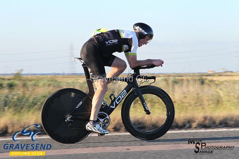 20180731-0397.jpg - VO2 Max Racing Rider Craig Ormiston at GCC Evening 10 Time Trial 31-July-2018.  Isle of Grain, Kent.