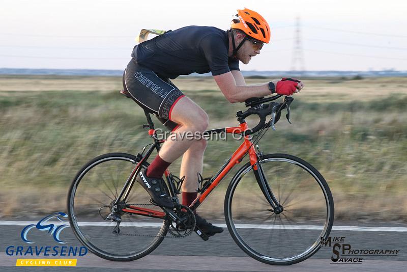 20180731-0576.jpg - GCC Rider Robert Blair at GCC Evening 10 Time Trial 31-July-2018.  Isle of Grain, Kent.