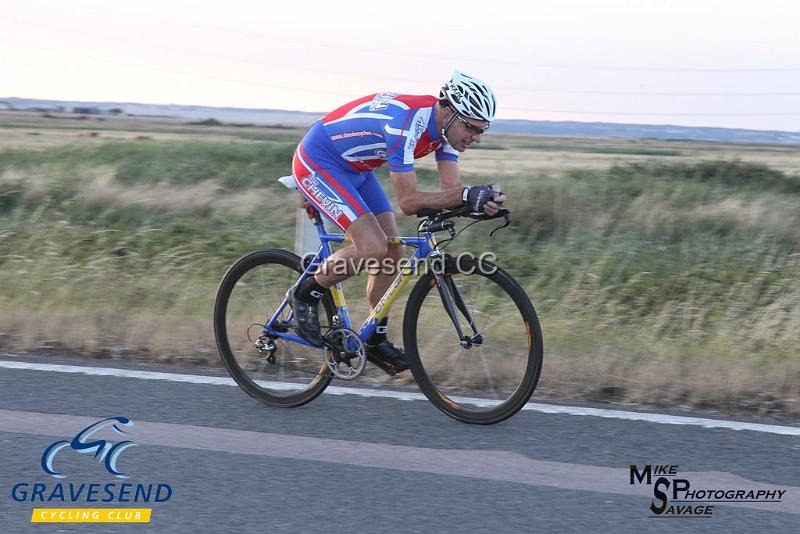 20180731-0605.jpg - GCC Rider Reg Smith at GCC Evening 10 Time Trial 31-July-2018.  Isle of Grain, Kent.