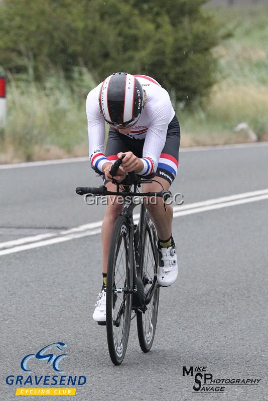 20180807-0111.jpg - Woolwich CC Rider Matthew Robertson at GCC Evening 10 Time Trial 07-Aug-2018.  Isle of Grain, Kent.