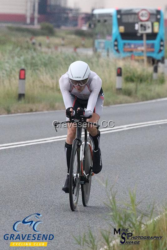 20180807-0154.jpg - Woolwich CC Rider E Ives at GCC Evening 10 Time Trial 07-Aug-2018.  Isle of Grain, Kent.