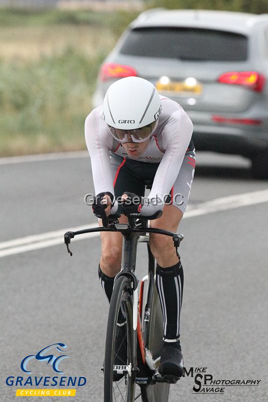 20180807-0156.jpg - Woolwich CC Rider E Ives at GCC Evening 10 Time Trial 07-Aug-2018.  Isle of Grain, Kent.